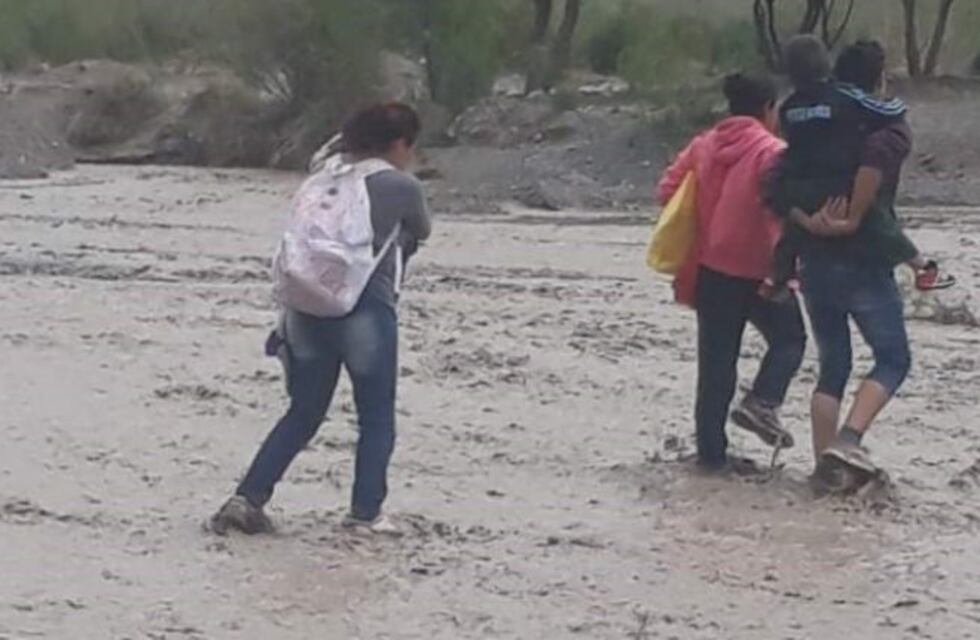 Susto y preocupación por la crecida de un río sanjuanino