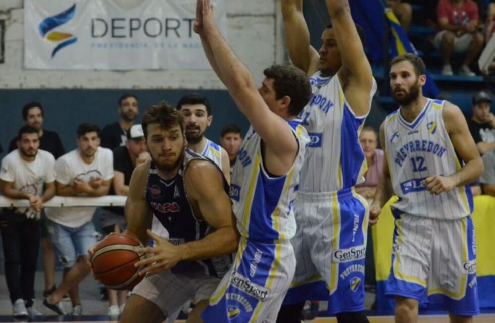 Napostá, con Juani Bellozas, va por la final en el básquet bahiense