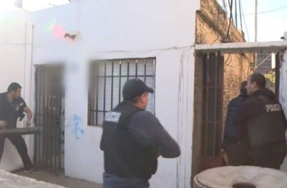 Dos prófugos en la causa que investiga el tráfico de drogas de Rosario a San Nicolás