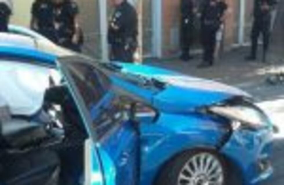 Robó un auto en Boedo, intentó escapar y terminó chocando a unas cuadras