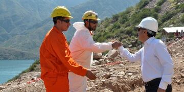 Cornejo logró que gran parte de las inversiones no generen deuda\u002E