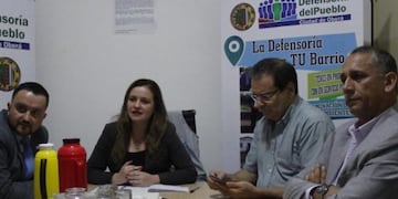 La mesa de diálogo reunió a productores y exportadores del té junto al ministro del Agro y la producción\u002E