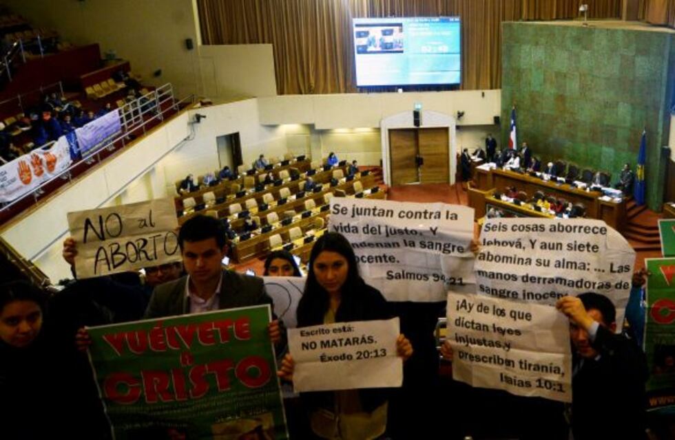 Chile: tras la aprobación del Senado, Diputados tratará el proyecto que despenaliza el aborto