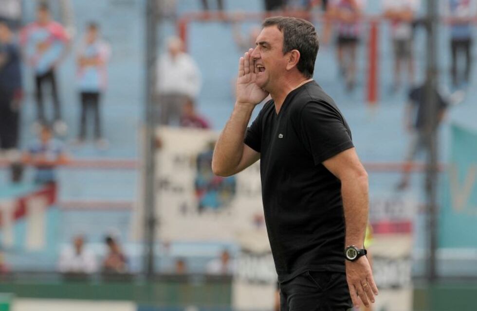 Osella: "Nos llevamos un buen resultado jugando mal"