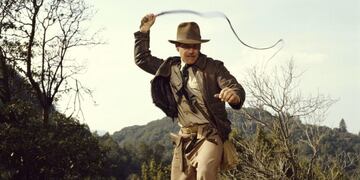 Y hasta estará el traje del joven manos de tijera\u002E