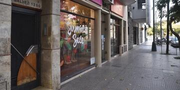 Los locales vinculados a estética figuran entre los beneficiados por la medida\u002E (@_santafecapital)