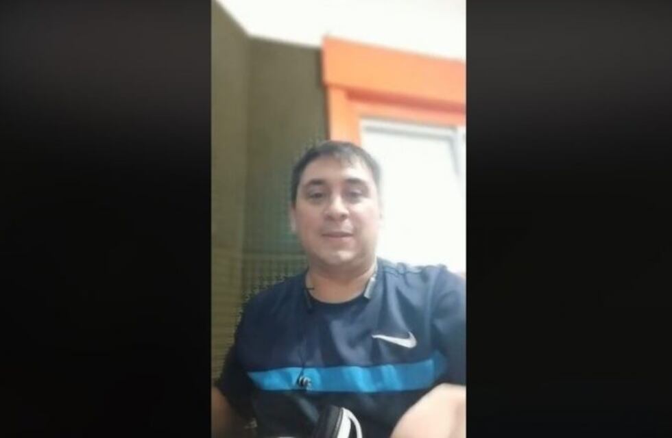 Brutal ataque de la barra brava de Racing a un periodista partidario