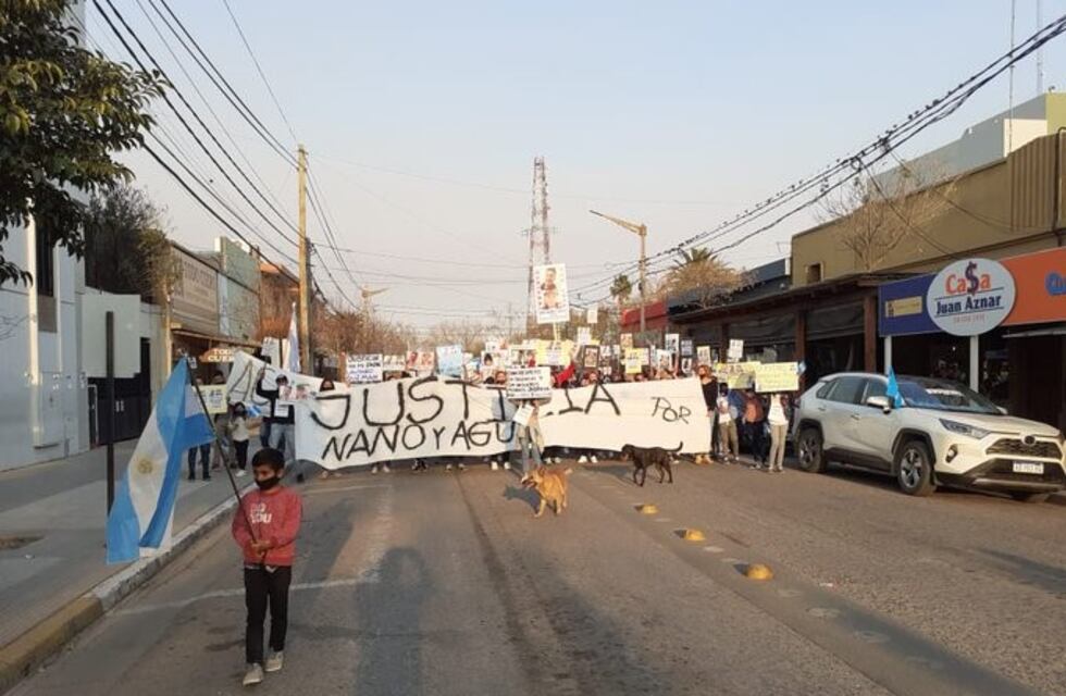 Jesús María; marcha por la sospecha de que un operativo policial causó la muerte de dos jóvenes