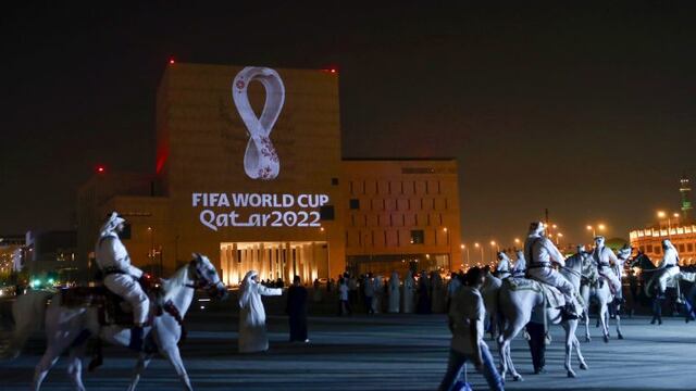 La FIFA presentó el logo del Mundial de Qatar 2022\u002E (AFP)