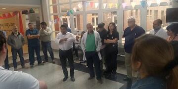 Asamblea con trabajadores de la Salud del Hospital de la madre y el niño de La Rioja