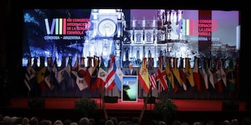 Mauricio Macri, Juliana Awada y los Reyes de España\u002E