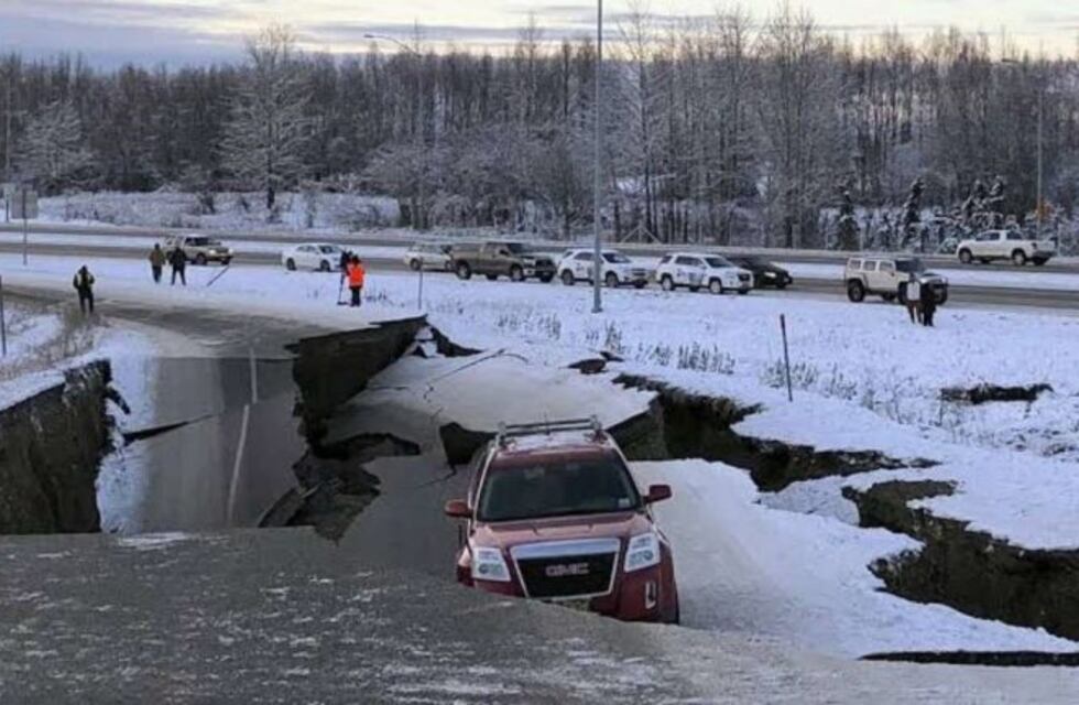 Alerta de tsunami en las costas de Alaska por un terremoto de 7,8 grados