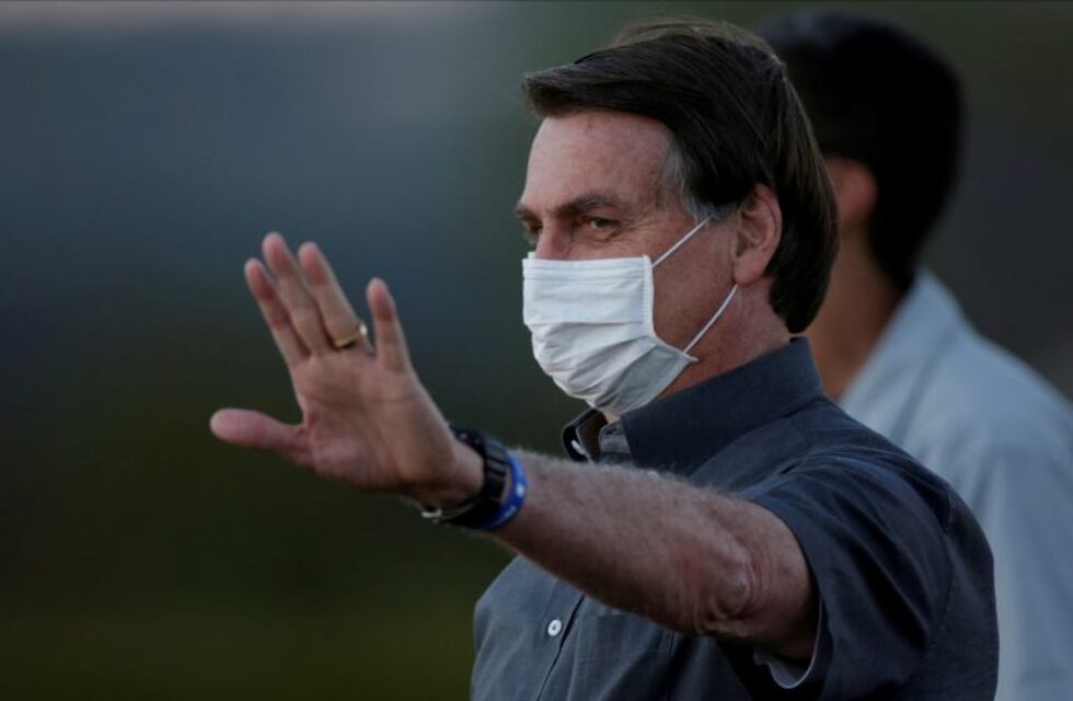 Jair Bolsonaro volvió a dar positivo en la tercera prueba de coronavirus