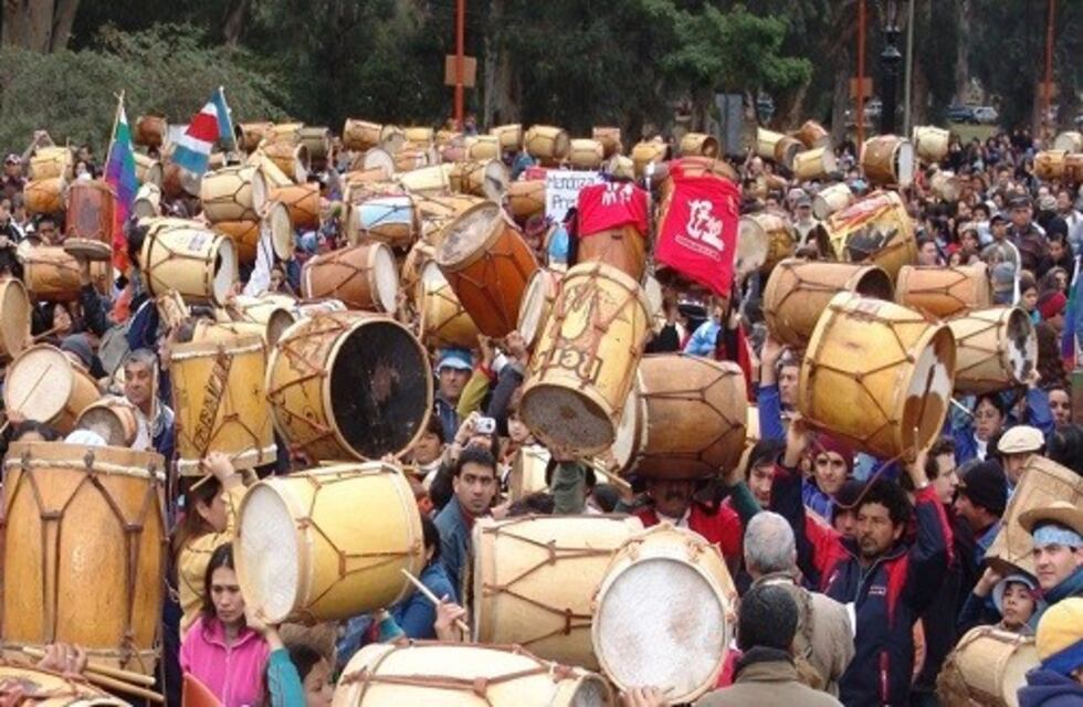 Se realizará la Marcha de los Bombos en Las Termas