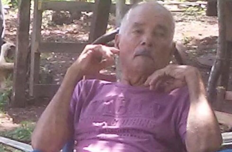 Buscan a un anciano que salió de su casa y no regresó