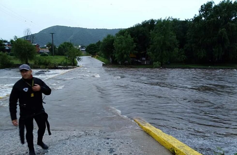 Se espera una creciente de unos dos metros en el río San Antonio
