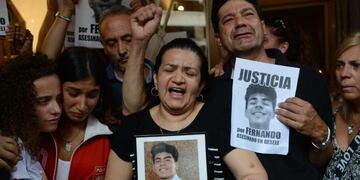 "Fernando me da fuerzas para pedir justicia", dijo la madre del joven asesinado en Gesell. Foto: Archivo.
