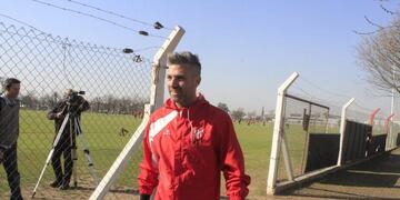 El arquero sería titular en al tercera fecha, en la visita a Arsenal\u002E