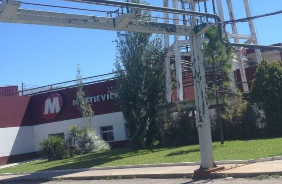 Mattievich tiene un nuevo plan para mantener el frigorífico de Carcarañá