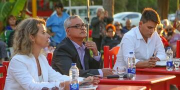Alejandra Leissa, Pablo Echandi y Juan Ignacio Olano - Concejales JXC Gualeguaychú\nCrédito: JXC