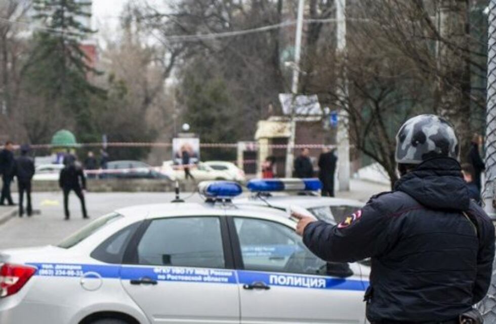 Un menor atacó con un hacha a cinco niños y una profesora en un colegio ruso