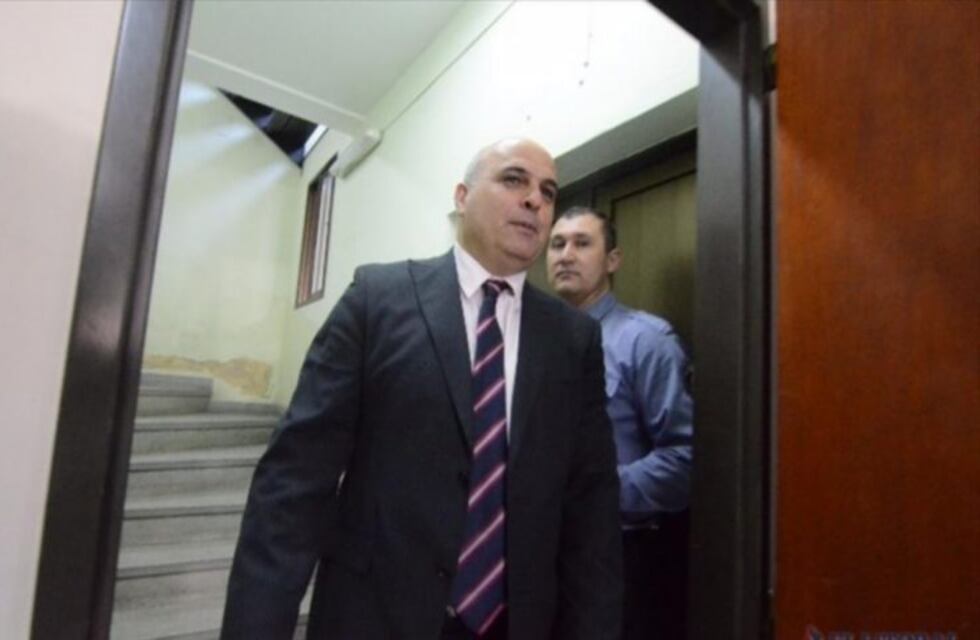 Para el fiscal Gustavo Robineau "no hay elementos para afirmar la hipótesis del suicidio"