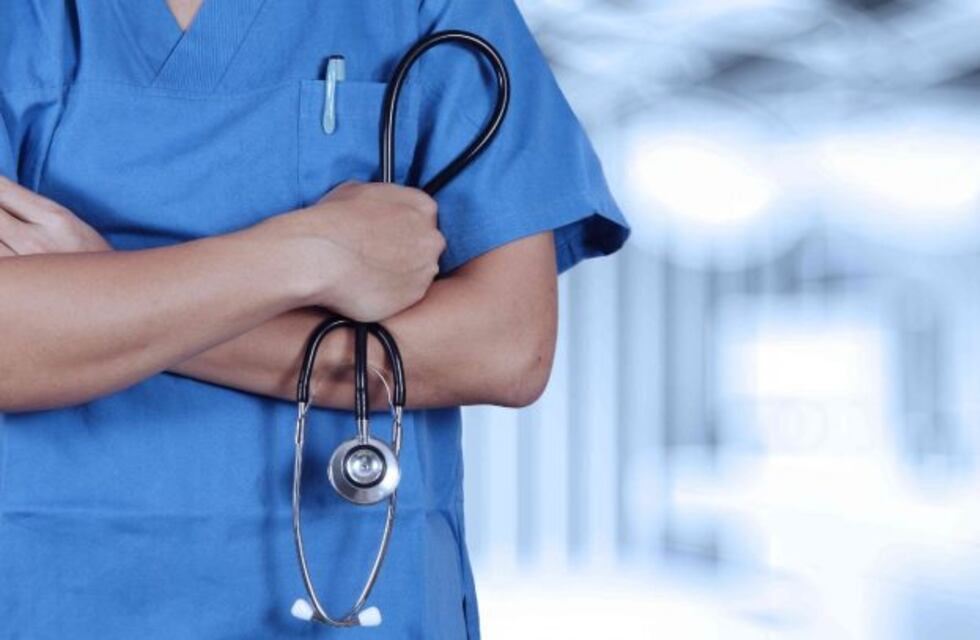 Piden que nombren en planta a profesionales de la salud