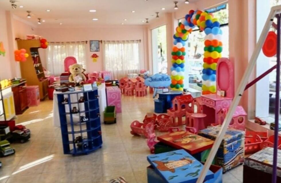 El Servicio Penitenciario expone y vende juguetes para Reyes Magos