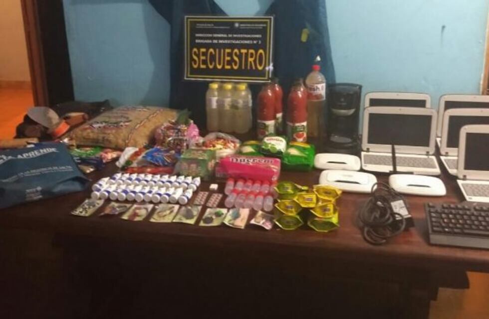 Elementos robados de una escuela fueron recuperados