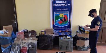 Secuestran un vehículo con mercadería de contrabando tras una persecución policial