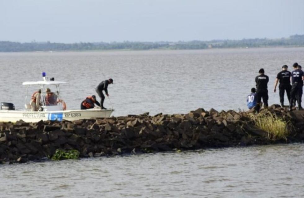 Desapareció un joven en la costa del río Paraná de Posadas