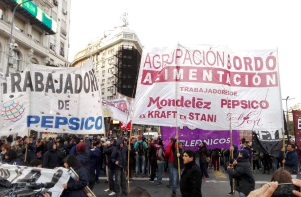 Trabajadores de Pepsico levantaron el corte en el Obelisco