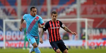 DYN802, BUENOS AIRE 16/09/2017, SAN LORENZO VS ARSENAL\u002EFOTO:DYN/RODOLFO PEZZONI\u002E cancha de san lorenzo leandro romagnoli campeonato torneo superliga de primera division futbol futbolistas partido san lorenzo arsenal