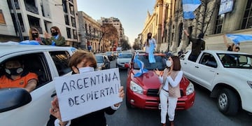 En el centro de Córdoba, los manifestantes hicieron escuchar su reclamo\u002E