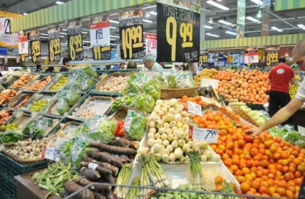 Asesinaron a un hombre en el Mercado Central tras una pelea por cajones de manzanas