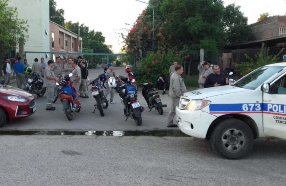 Crisis: papelera despidió 28 trabajadores y cierra sus puertas