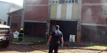 Principio de incendio en un secadero de yerba de Iguazú