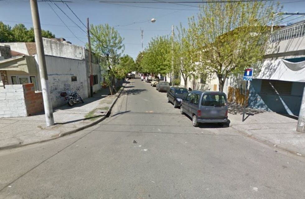 Vecinos reclaman hace 25 años la apertura de una calle por la que ya no entran taxis