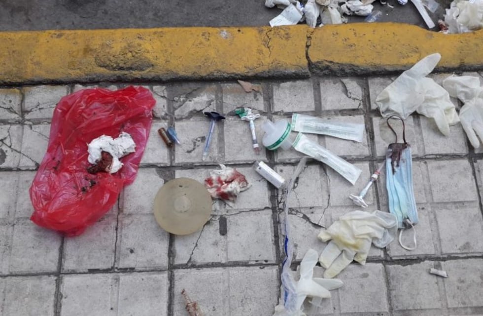 Denunciaron a cuatro clínicas por desechar residuos peligrosos