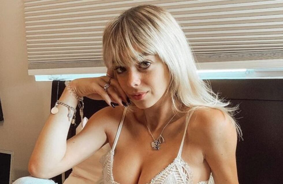 Le mandó una foto de su habitación a su mamá y terminó revelando sus preferencias sexuales