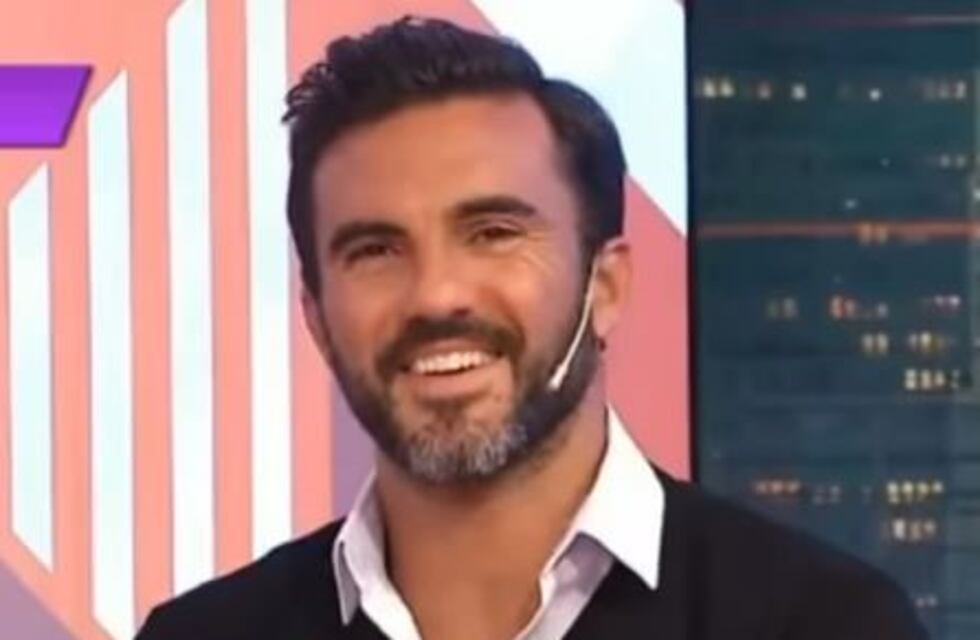 Fabían Cubero y Mica Viciconte dieron su primer nota juntos y se besaron en vivo