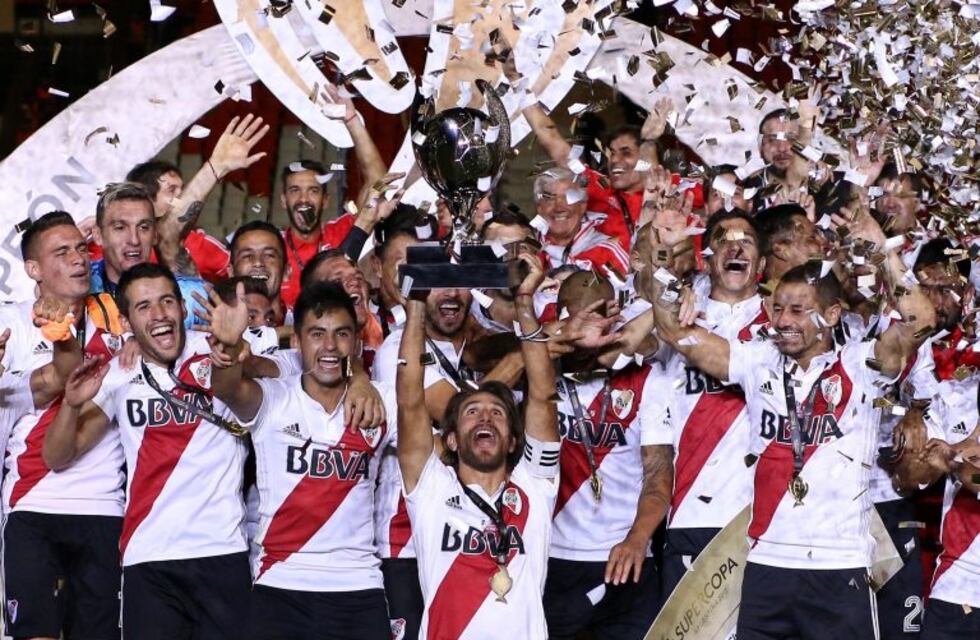 River le ganó 2-0 a Boca y se consagró campeón de la Supercopa Argentina