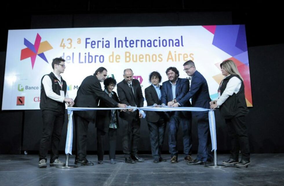 Con discursos cruzados, quedó inaugurada oficialmente la 43º Feria del Libro de Buenos Aires