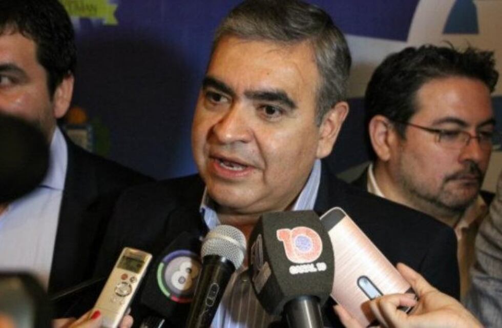 Alfaro criticó a Manzur, a Alperovich y también fue duro con Cambiemos
