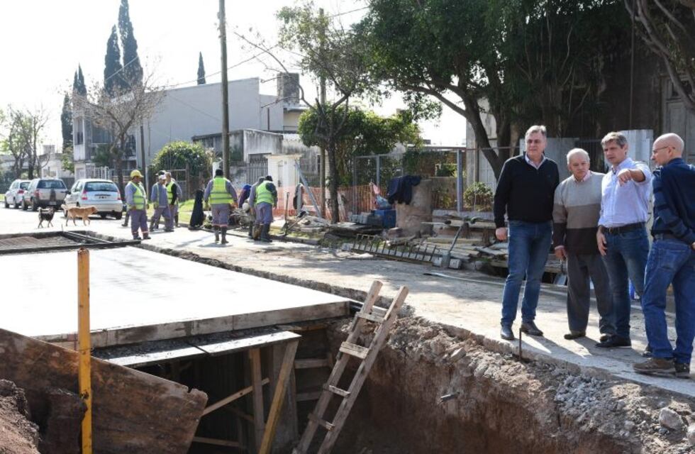 Avanza el desagüe de la calle Tucumán