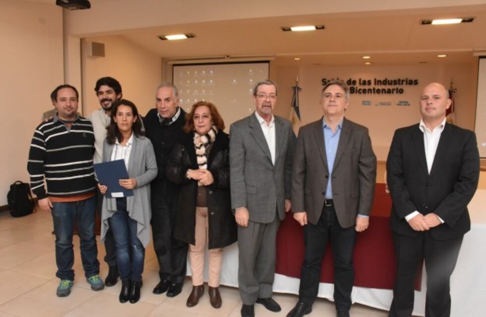 Otorgan subsidios a cineastas