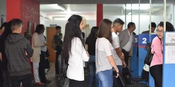 Inscriben a jóvenes en el programa de trabajo de la Municipalidad de Posadas\u002E (M\u002E de Posadas)