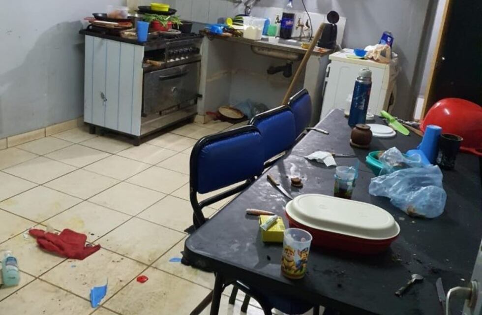 Su pareja la agarró a las piñas en el baño: tuvo que huir hasta la ruta para pedir ayuda