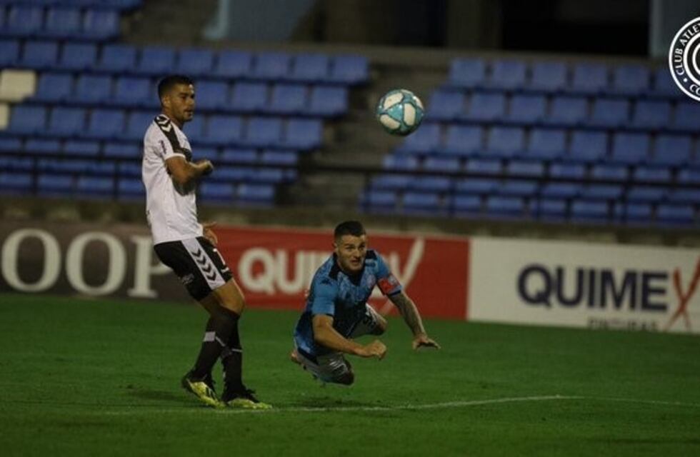 Belgrano, a puertas cerradas, empató frente a Platense en el Gigante de Alberdi