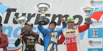 Juan Pipkin ganó la carrera de Turismo Nacional en Rosario\u002E (@prensatn)